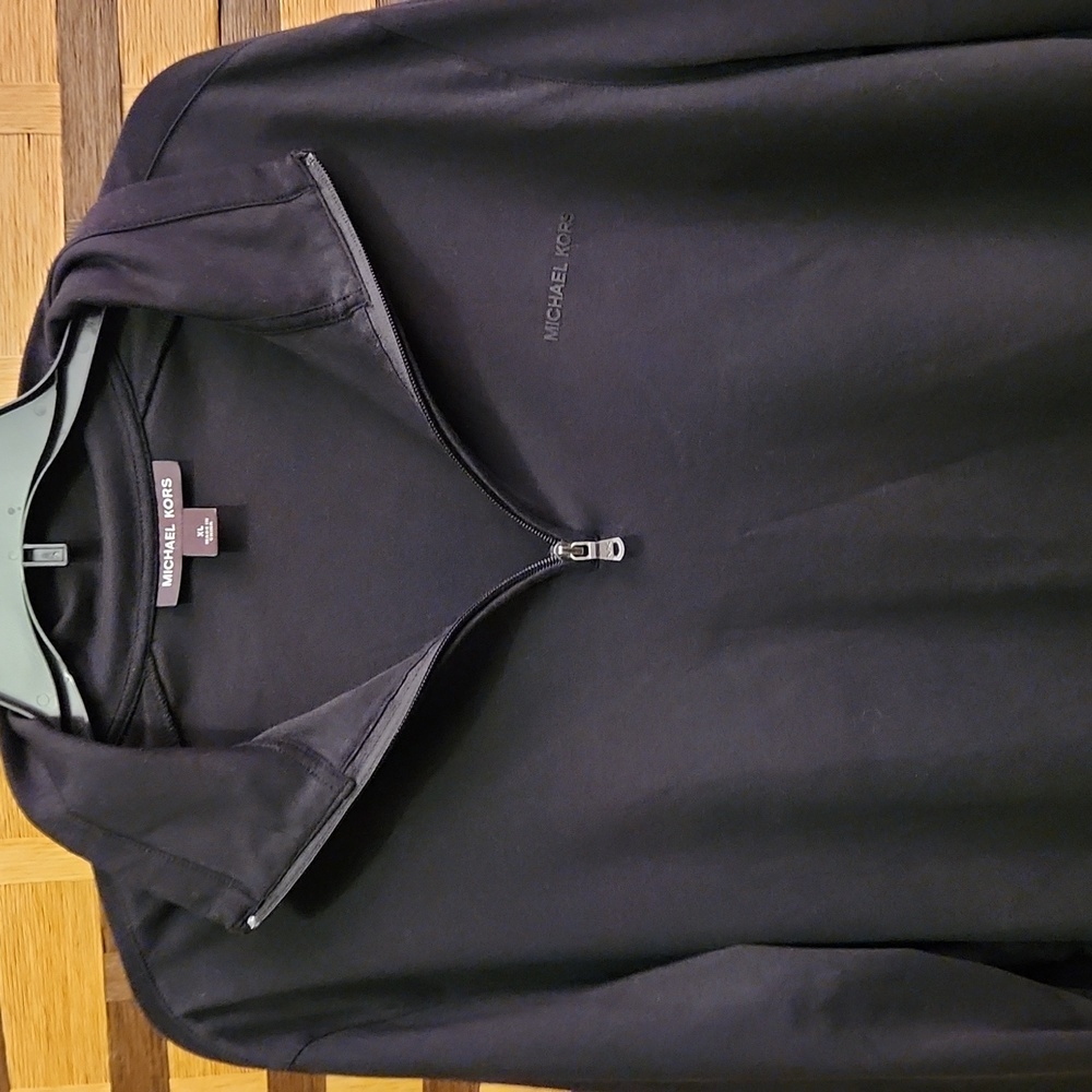 EUC! Michael Kors 1/4 zip top